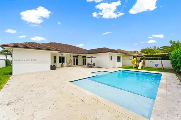 9144 SW 70th Ter, Miami, FL 33173