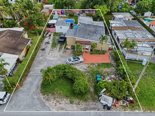 6242 SW 28th St, Miami, FL 33155