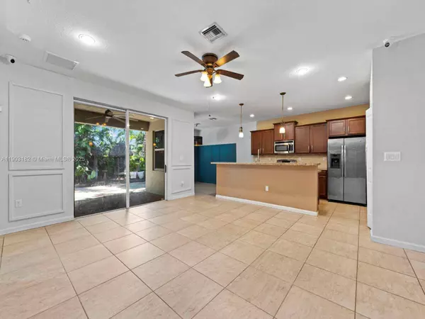 2101 NW 15th Ter, Homestead, FL 33030