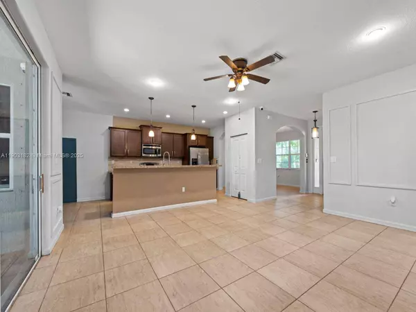 2101 NW 15th Ter, Homestead, FL 33030