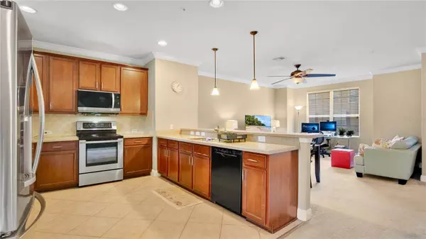 628 PENSACOLA LN #628, Lake Mary, FL 32746