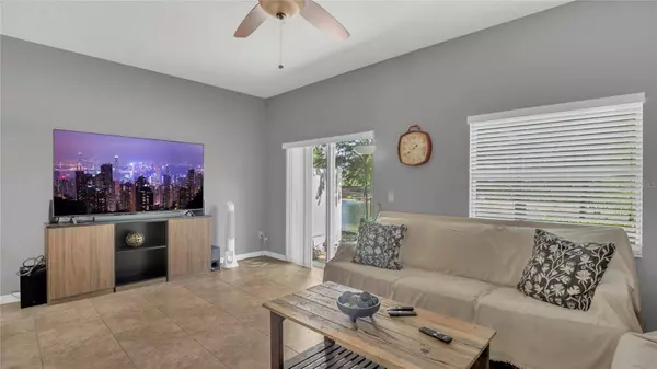 3813 BLACK SPRUCE LN, Winter Springs, FL 32708