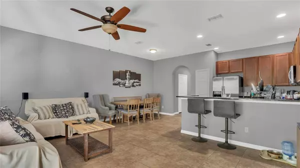 3813 BLACK SPRUCE LN, Winter Springs, FL 32708