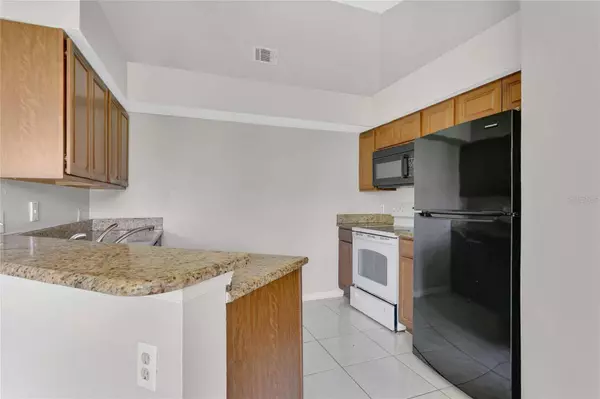 4700 SUSSEX TER #201, Orlando, FL 32811