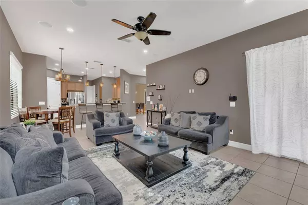 10466 HENBURY ST, Orlando, FL 32832