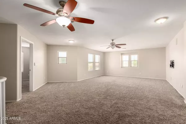 4122 E PALM BEACH Drive, Chandler, AZ 85249