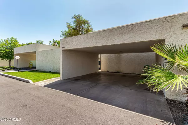 4648 N 40TH Street, Phoenix, AZ 85018