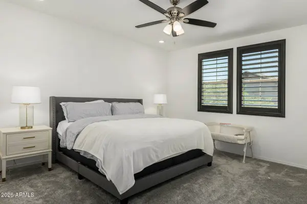 1917 E HAMPTON Lane #104, Gilbert, AZ 85295