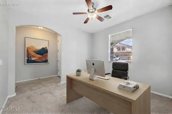 4190 S PONDEROSA Drive, Gilbert, AZ 85297