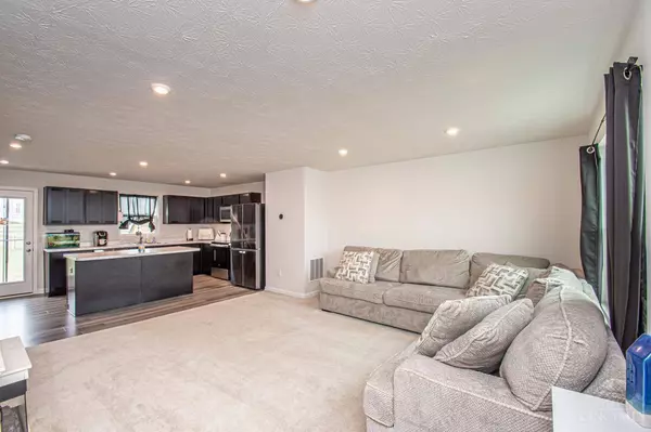 6002 Tributary Park, Middletown, OH 45042