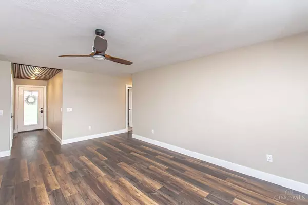 349 Longman Rd, Lakengren, OH 45320