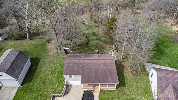 571 Lakengren Dr, Eaton, OH 45320