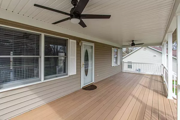 571 Lakengren Dr, Eaton, OH 45320