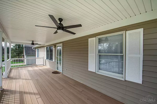 571 Lakengren Dr, Eaton, OH 45320