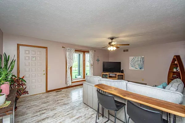 828 Brande Dr, Eaton, OH 45320