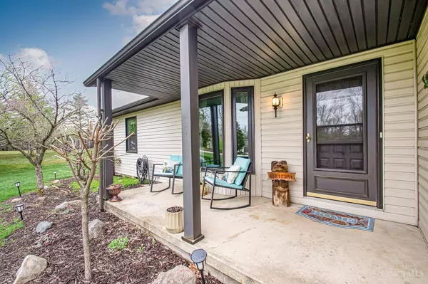 828 Brande Dr, Eaton, OH 45320