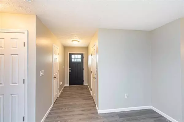 120 Saxon Cove, Eaton, OH 45320