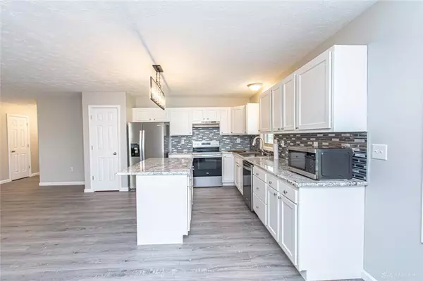 120 Saxon Cove, Eaton, OH 45320