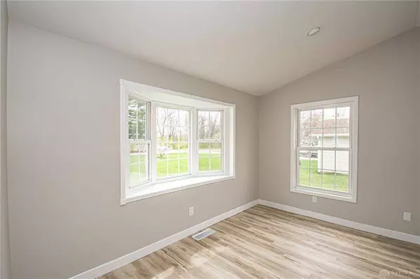 667 Skodborg Drive, Eaton, OH 45320