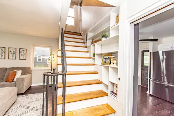 1300 Central Park Ave, Kettering, OH 45409