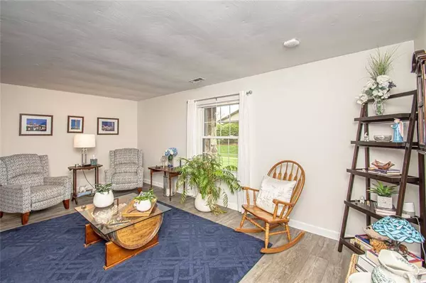 800 Pine Needles Drive, Dayton, OH 45458