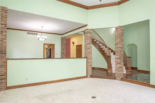 4901 Oakview Drive, Middletown, OH 45042