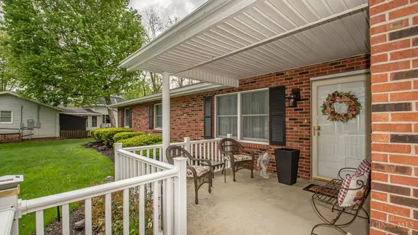 619 Lakengren Dr, Eaton, OH 45320