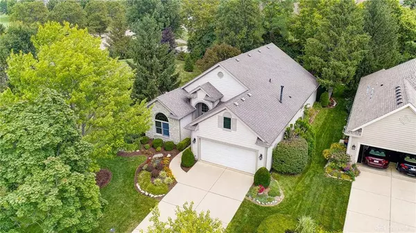 1016 Greenskeeper Way, Centerville, OH 45458