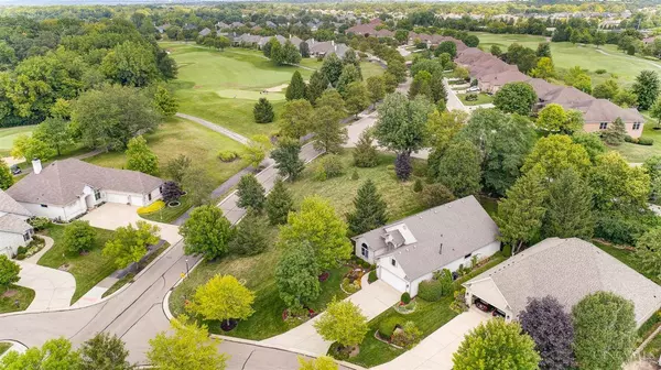 1016 Greenskeeper Way, Centerville, OH 45458