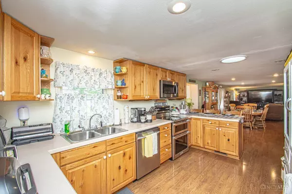 3202 Borradaile Rd, Eaton, OH 45320