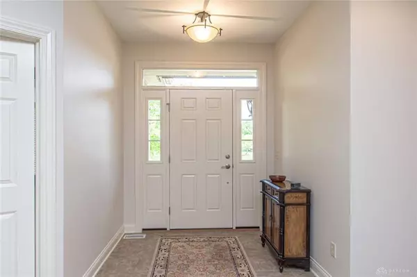 884 Eagle Run Drive, Dayton, OH 45458