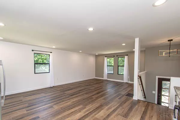 132 W Maple St, West Elkton, OH 45309