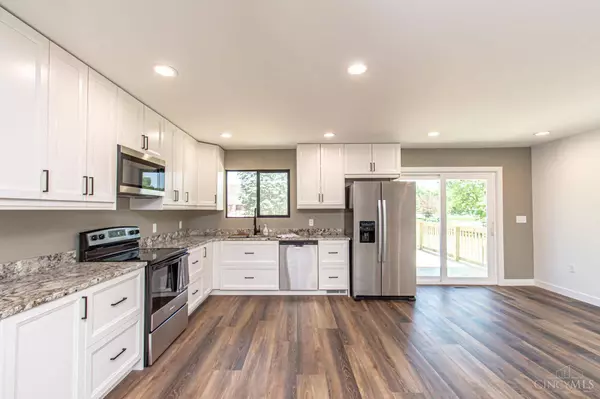 132 W Maple St, West Elkton, OH 45309