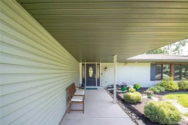 8052 Paragon Road, Washington Twp, OH 45458