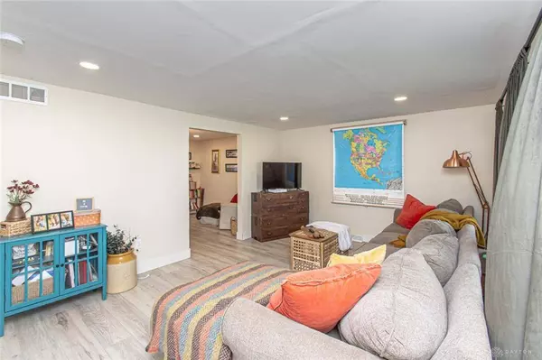 5570 Olive Tree Drive, Dayton, OH 45426