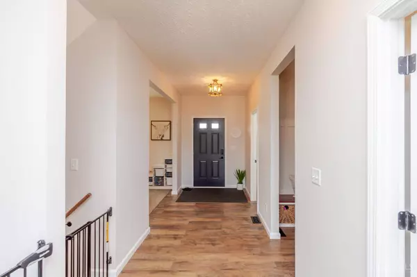 8038 Gratis Jacksonburg Rd, Camden, OH 45311