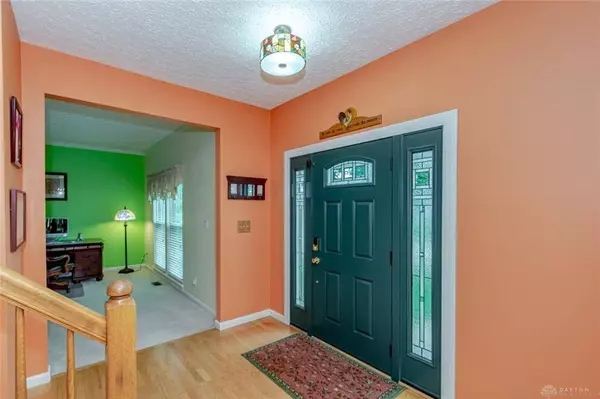 2220 Sulky Court, Dayton, OH 45434