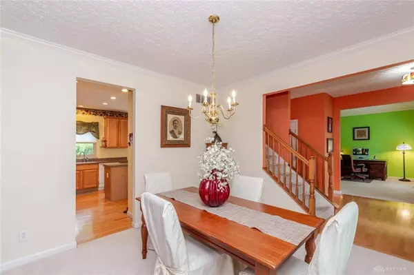 2220 Sulky Court, Dayton, OH 45434