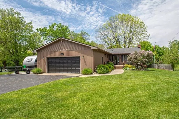 751 Lakengren Drive, Eaton, OH 45320