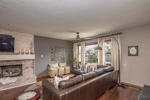 751 Lakengren Dr, Eaton, OH 45320