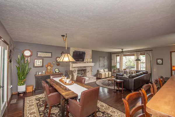 751 Lakengren Dr, Eaton, OH 45320