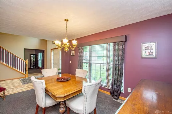 3243 Seton Hill Drive, Bellbrook, OH 45305