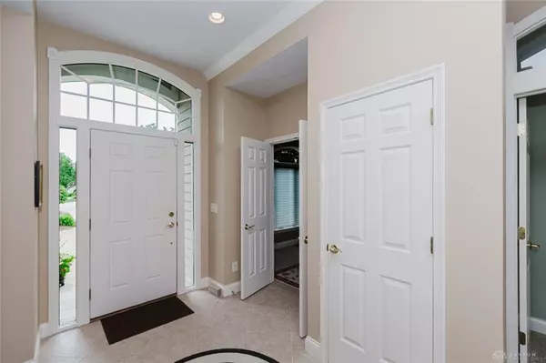 765 Yankee Trace Drive, Dayton, OH 45458