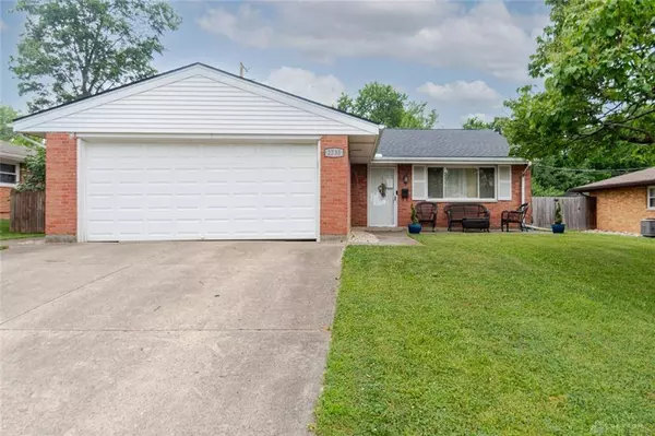 2735 Sutton Avenue, Dayton, OH 45429