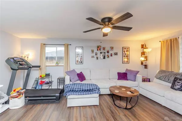 2735 Sutton Avenue, Dayton, OH 45429