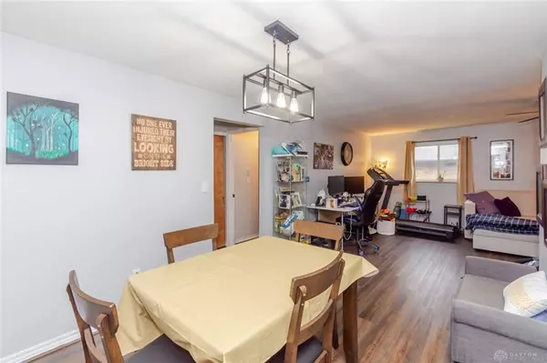 2735 Sutton Avenue, Dayton, OH 45429