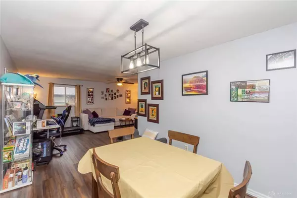 2735 Sutton Avenue, Dayton, OH 45429