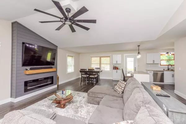 40 Lakengren Dr, Eaton, OH 45320