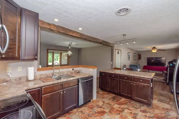 59 England Dr, Eaton, OH 45320