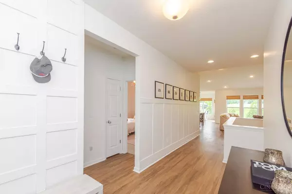 1512 Dell Glen Rd, Washington Twp, OH 45458